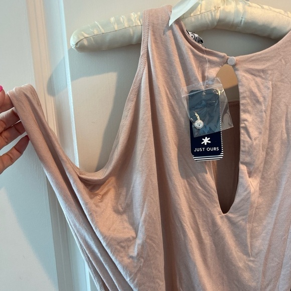 Splendid Dress XL Cold Shoulder Wrap Front
Dress - Picture 10 of 16